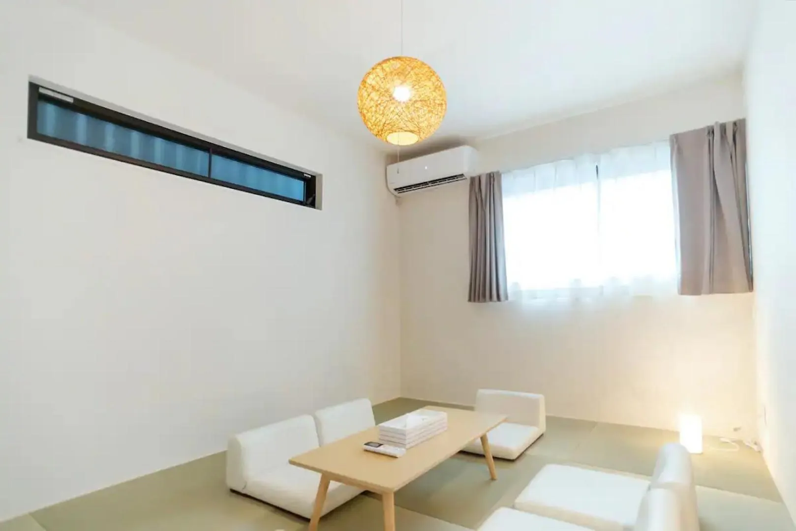 Exhibit House Osaka Shinsekai Apartment 0*,
